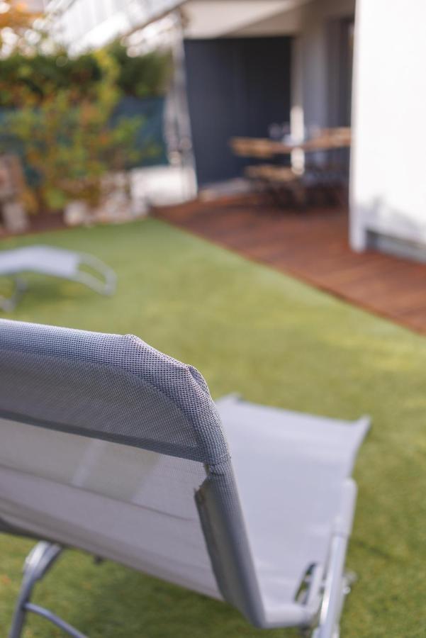 Superbe Appartement Terrasse Rdc - New Location 布雷斯地区布尔格 外观 照片