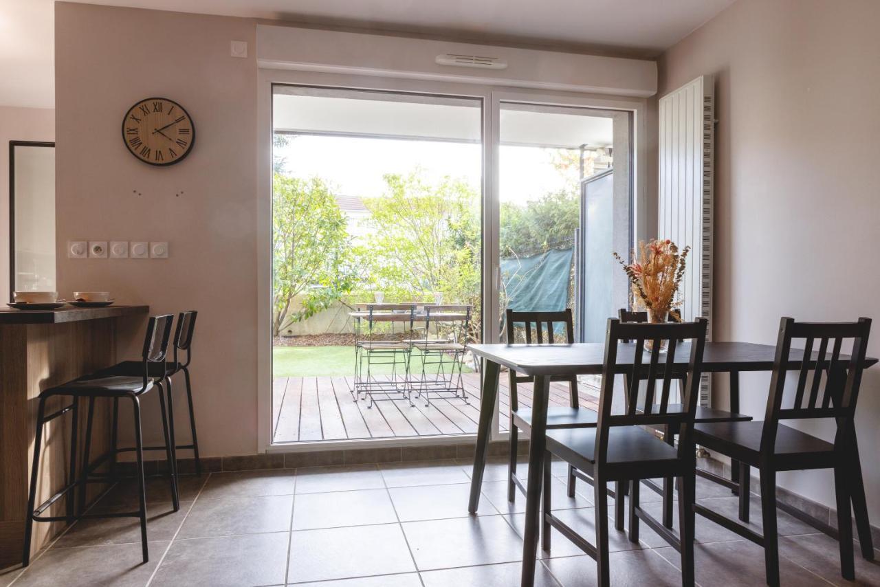 Superbe Appartement Terrasse Rdc - New Location 布雷斯地区布尔格 外观 照片