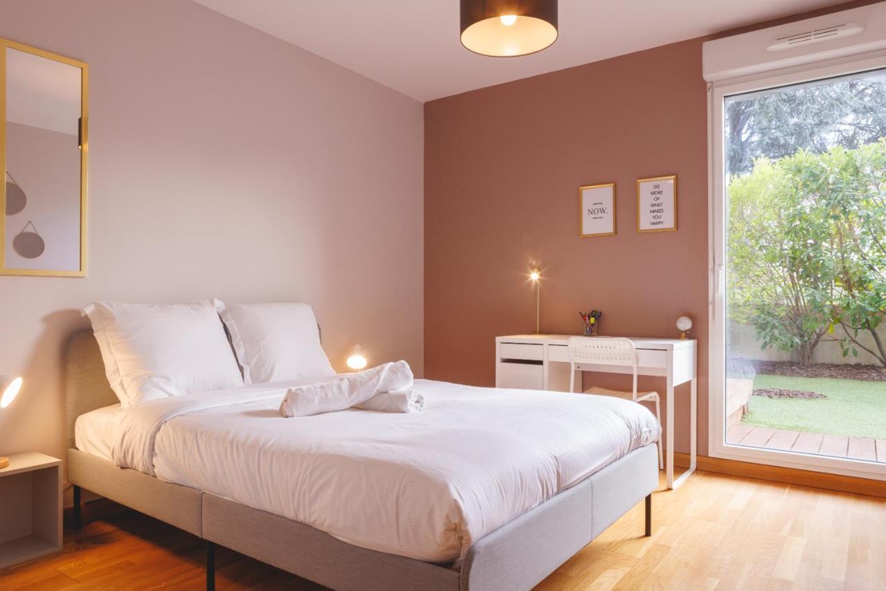 Superbe Appartement Terrasse Rdc - New Location 布雷斯地区布尔格 外观 照片