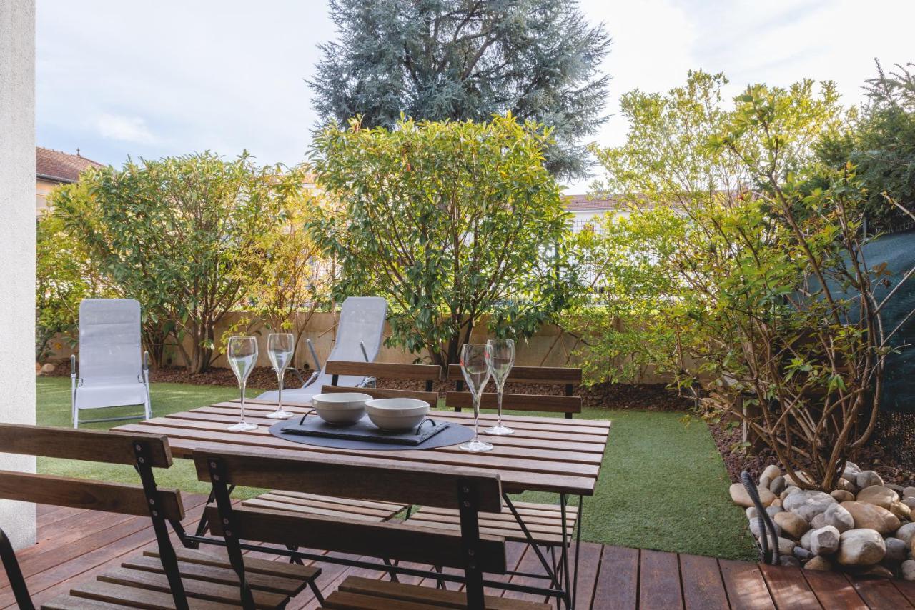 Superbe Appartement Terrasse Rdc - New Location 布雷斯地区布尔格 外观 照片